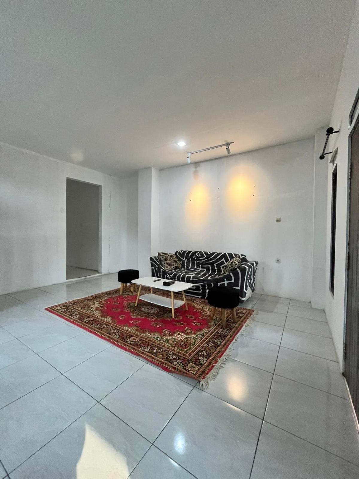 Villa Cassandra Cigombong ภายนอก รูปภาพ